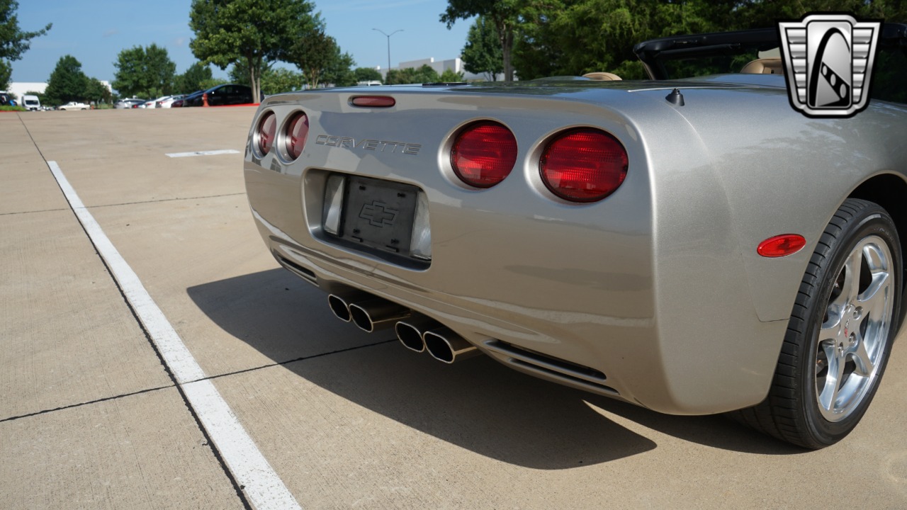 2001 Chevrolet Corvette 46
