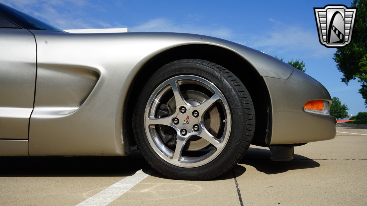 2001 Chevrolet Corvette 56