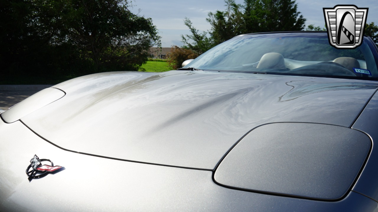 2001 Chevrolet Corvette 57