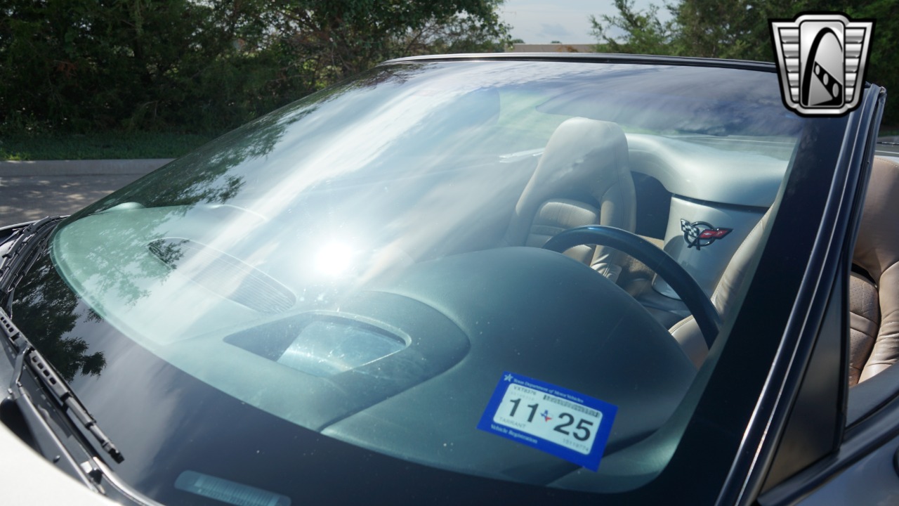 2001 Chevrolet Corvette 59
