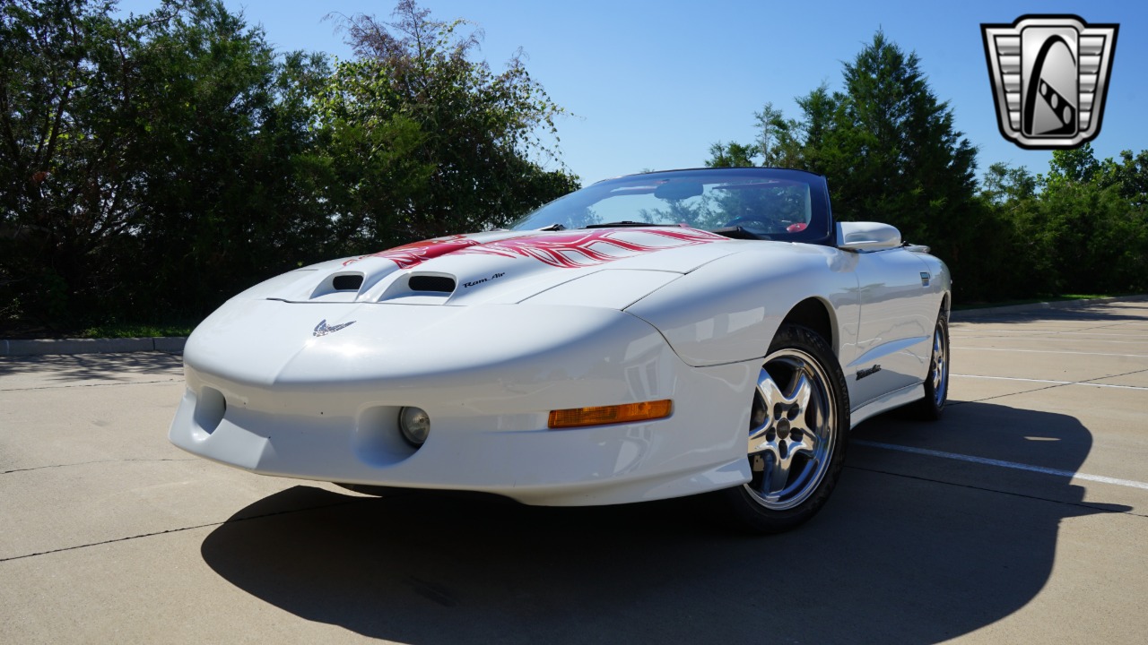 1995 Pontiac Firebird 32