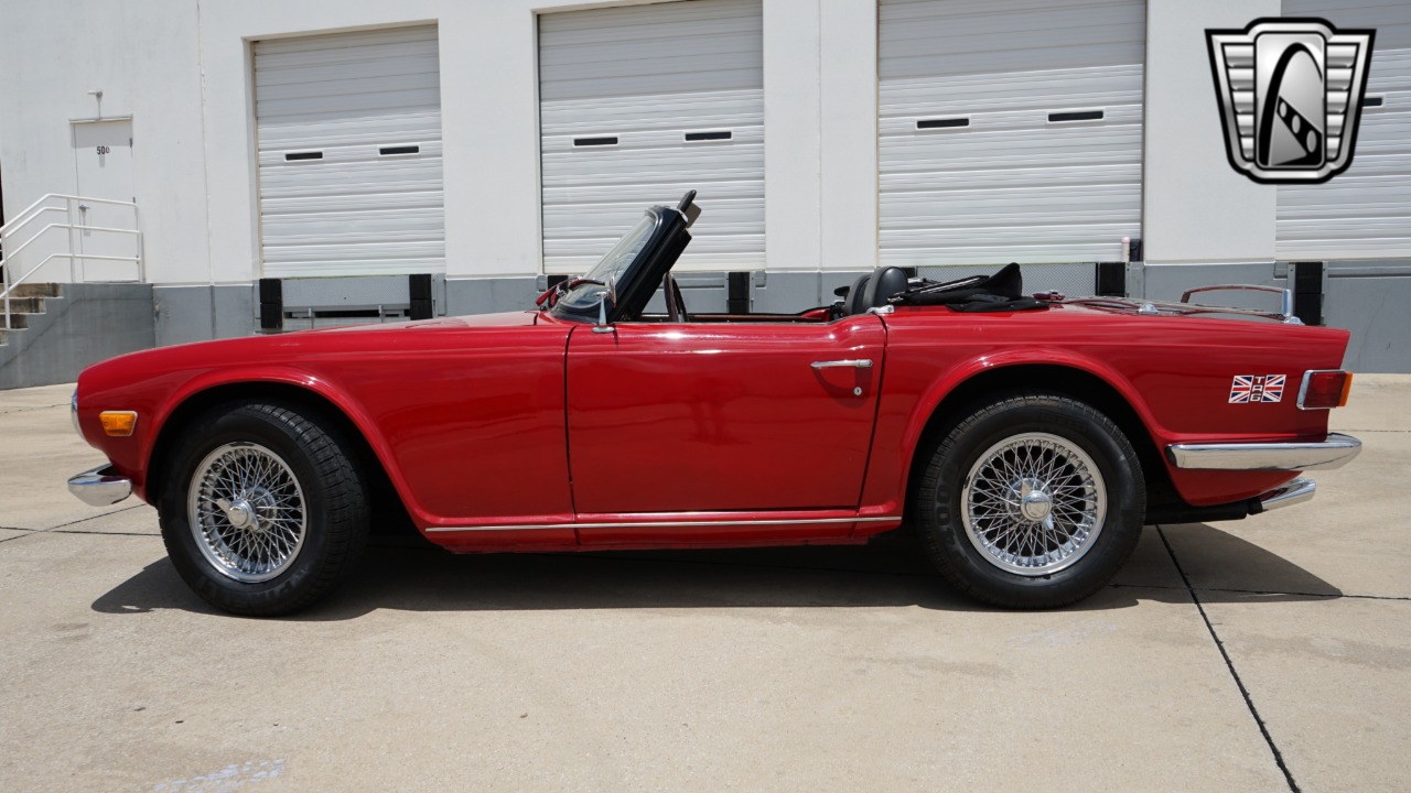 1972 Triumph TR6 3