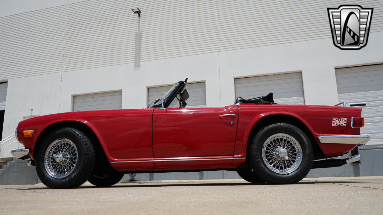 1972 Triumph TR6 29