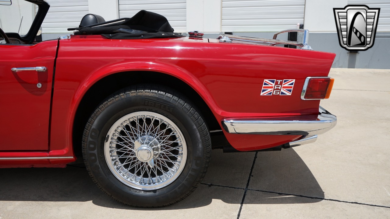 1972 Triumph TR6 54
