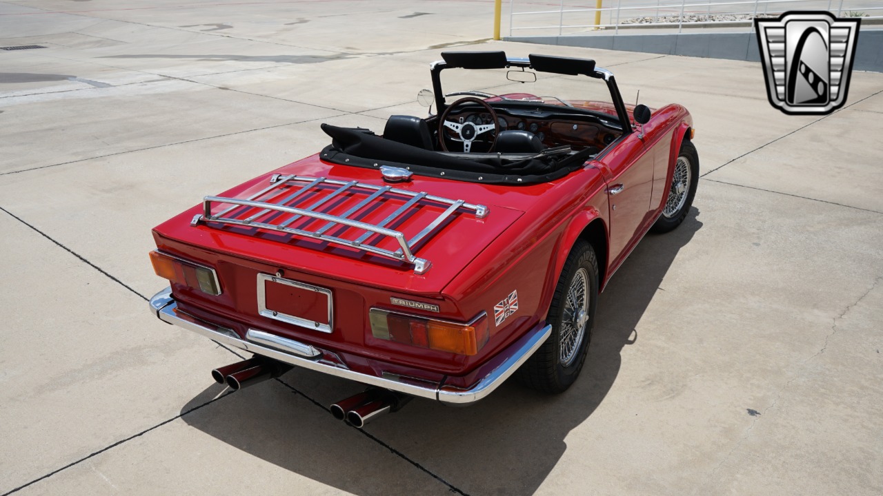 1972 Triumph TR6 34