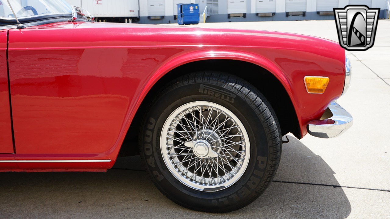 1972 Triumph TR6 57