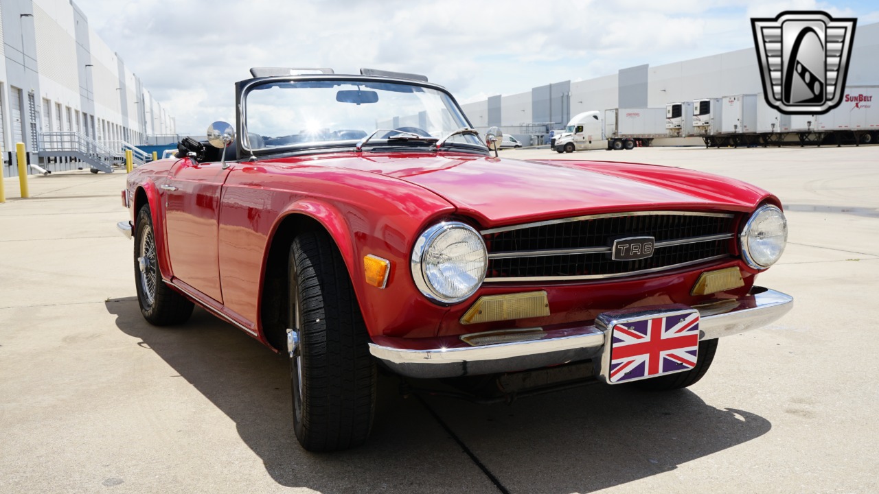 1972 Triumph TR6 40