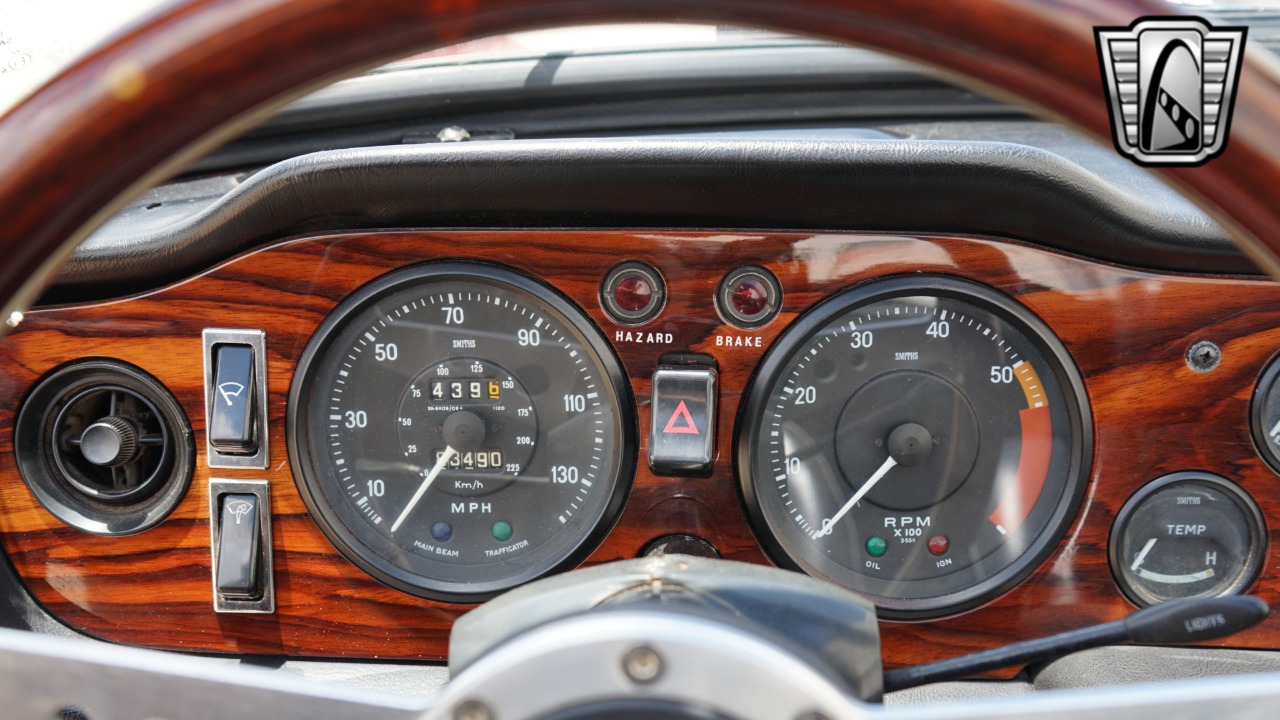 1972 Triumph TR6 81
