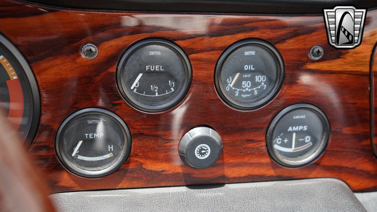 1972 Triumph TR6 83