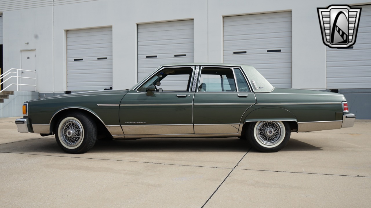 1985 Pontiac Parisienne 3
