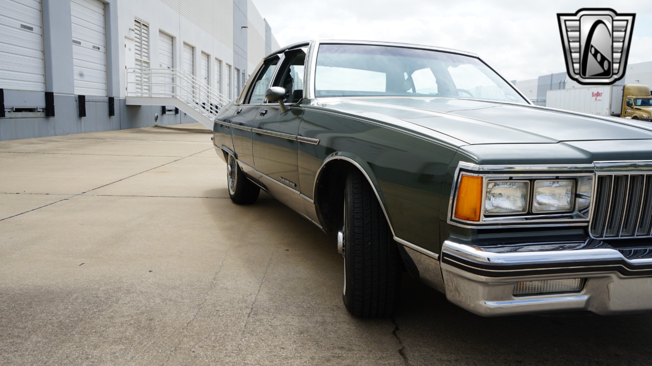 1985 Pontiac Parisienne 53