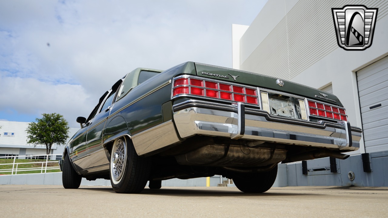 1985 Pontiac Parisienne 33