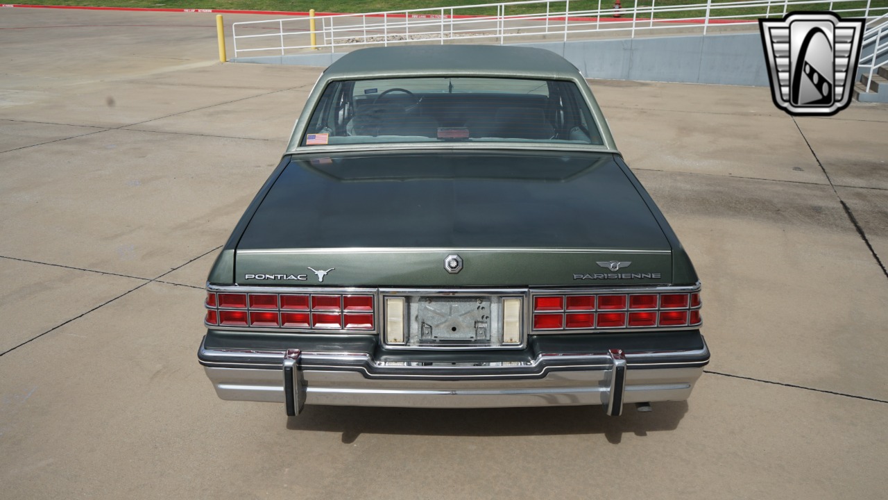 1985 Pontiac Parisienne 34
