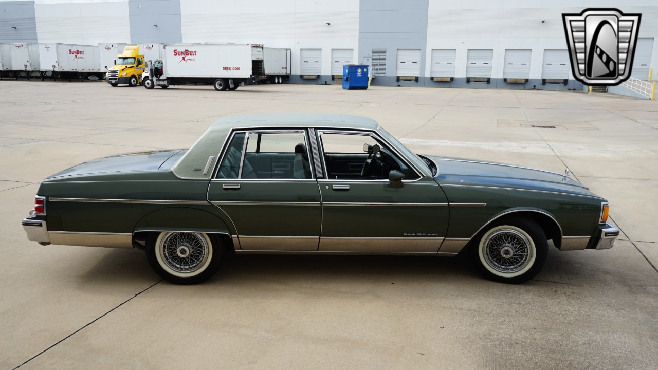 1985 Pontiac Parisienne 39