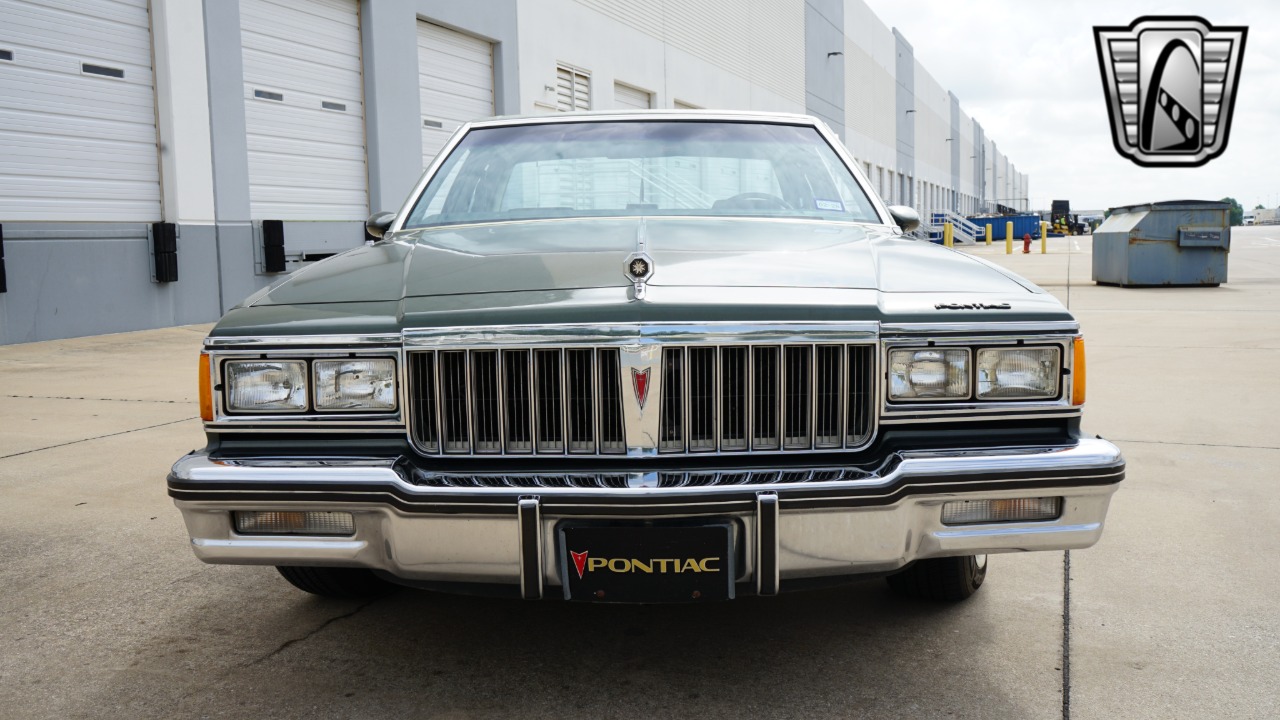 1985 Pontiac Parisienne 44