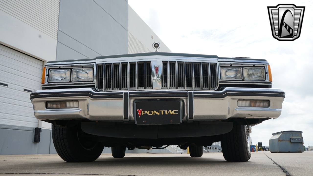 1985 Pontiac Parisienne 45