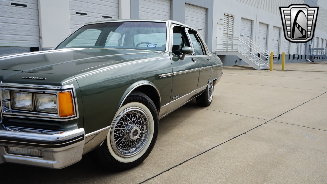 1985 Pontiac Parisienne 47