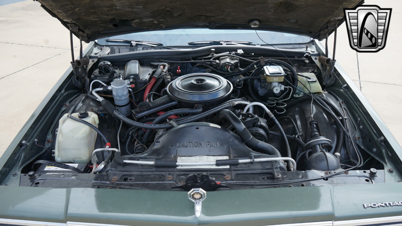 1985 Pontiac Parisienne 25