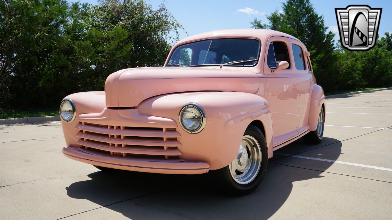 1947 Ford Customline 2