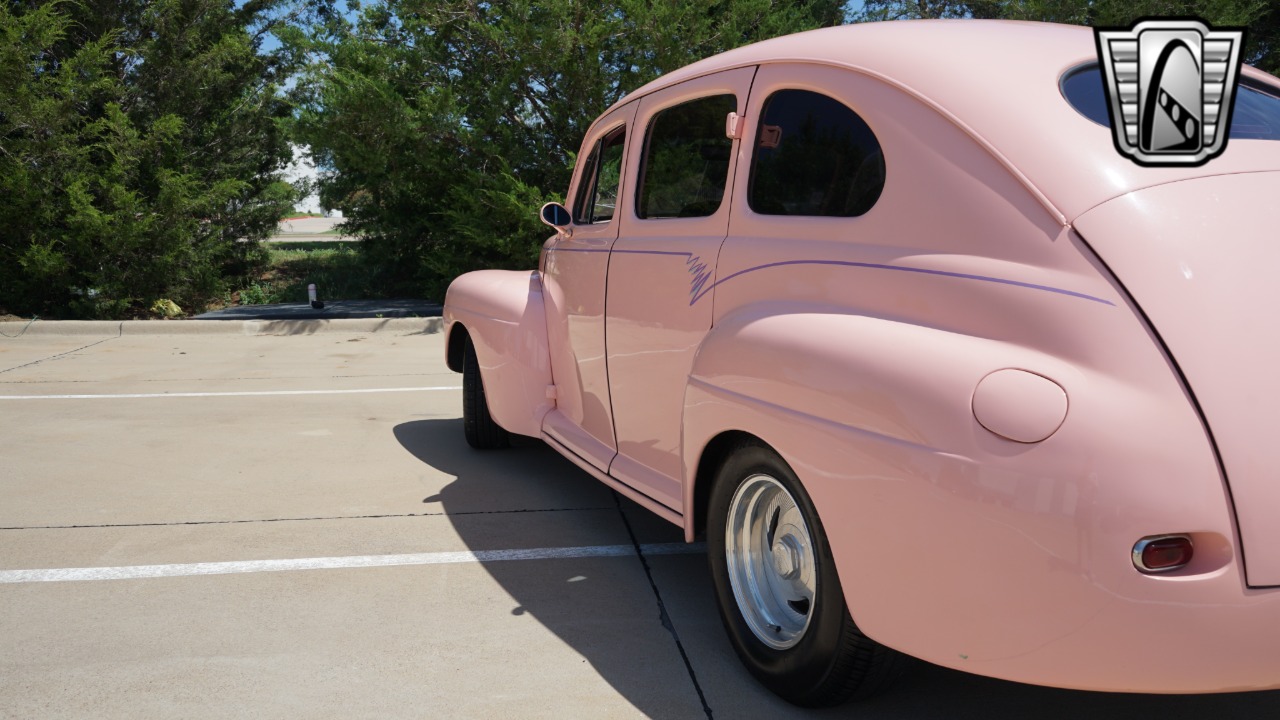 1947 Ford Customline 48
