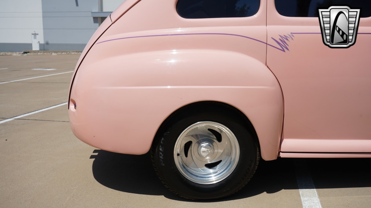 1947 Ford Customline 57