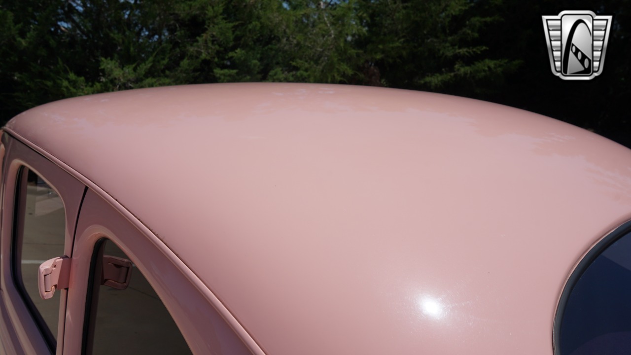 1947 Ford Customline 64
