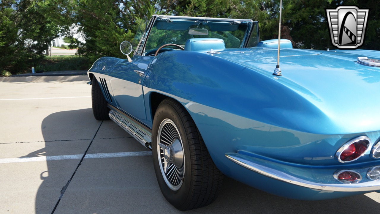 1966 Chevrolet Corvette 49