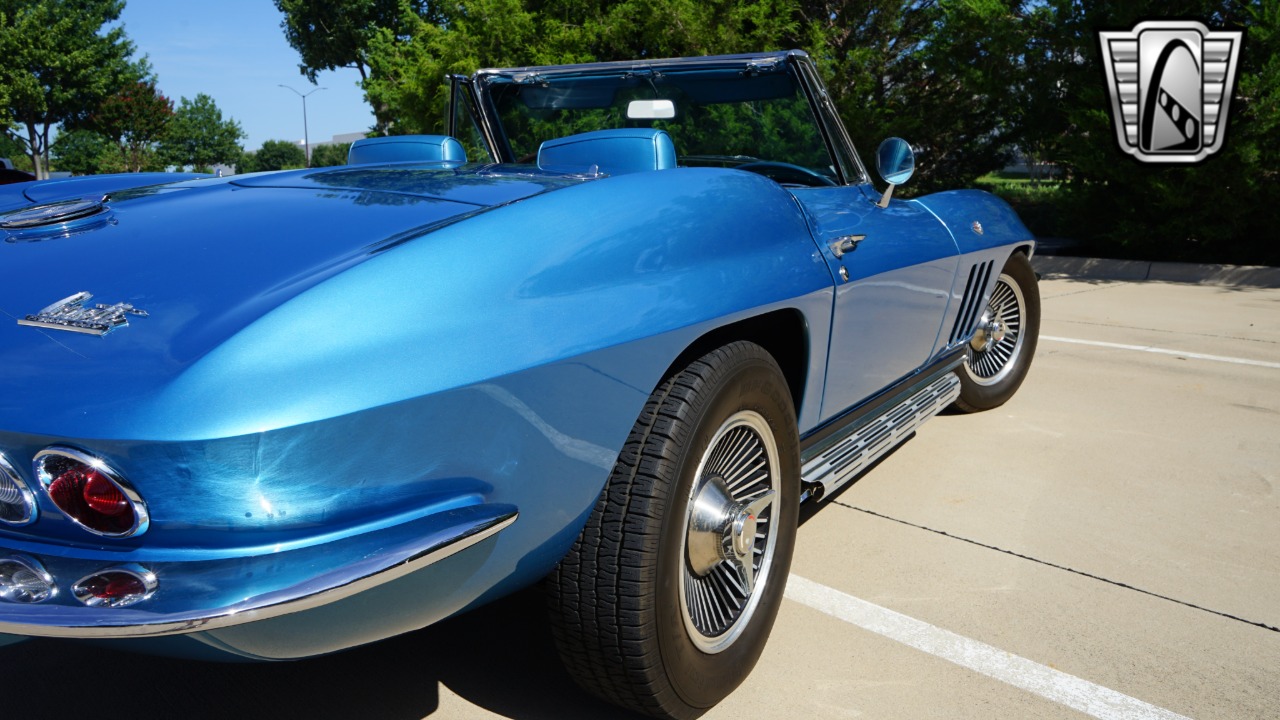 1966 Chevrolet Corvette 51