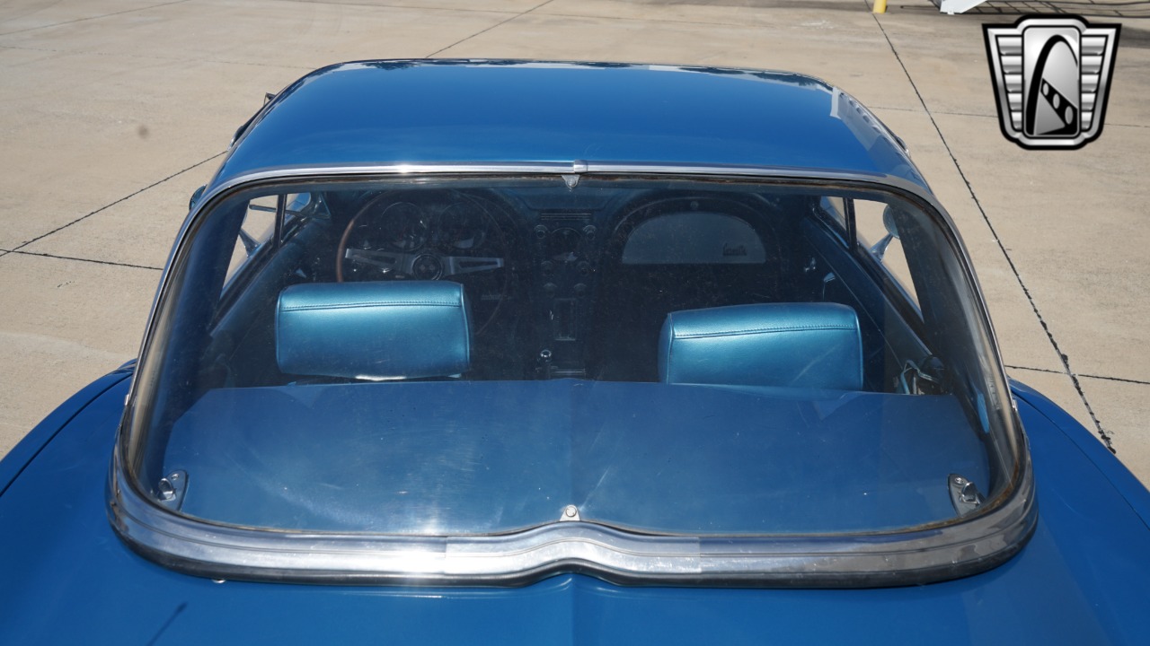 1966 Chevrolet Corvette 24