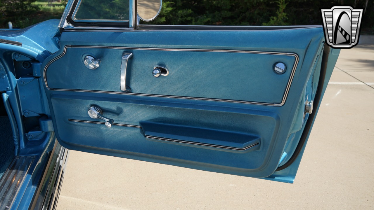 1966 Chevrolet Corvette 92