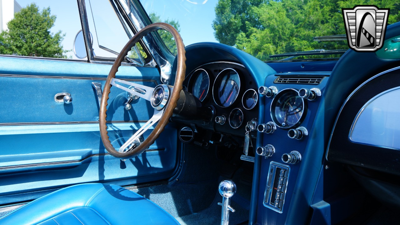 1966 Chevrolet Corvette 20