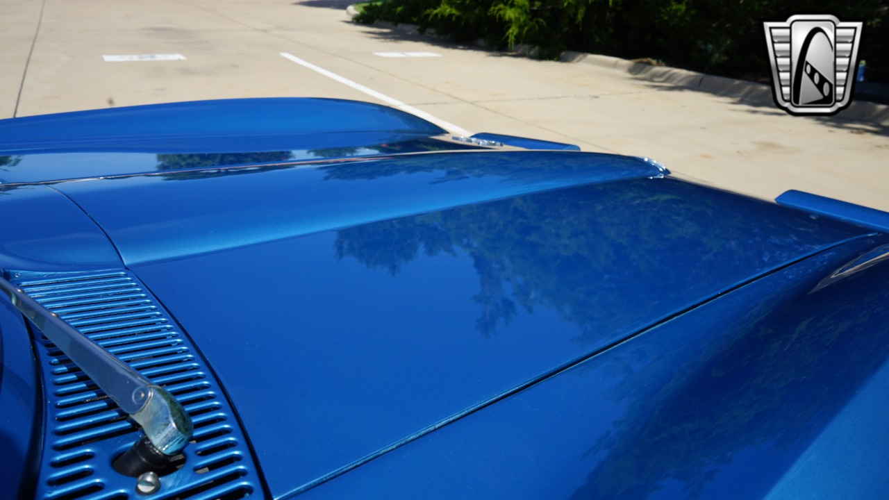 1966 Chevrolet Corvette 62