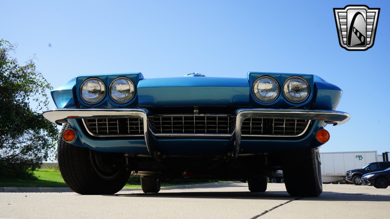 1966 Chevrolet Corvette 44