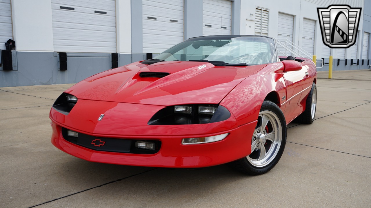1995 Chevrolet Camaro 2