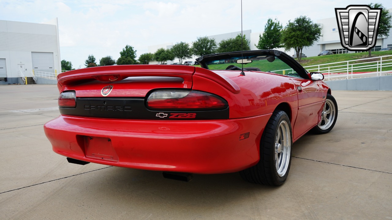 1995 Chevrolet Camaro 35