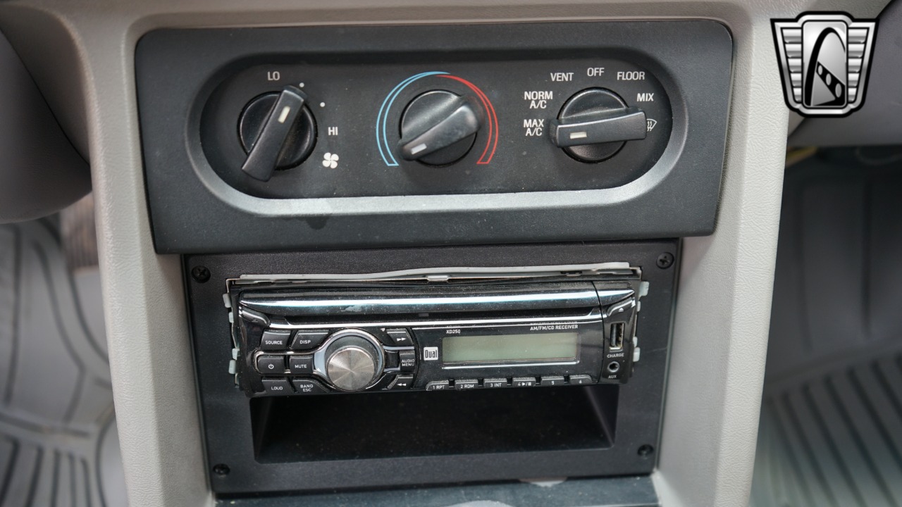 1987 Ford Mustang 15