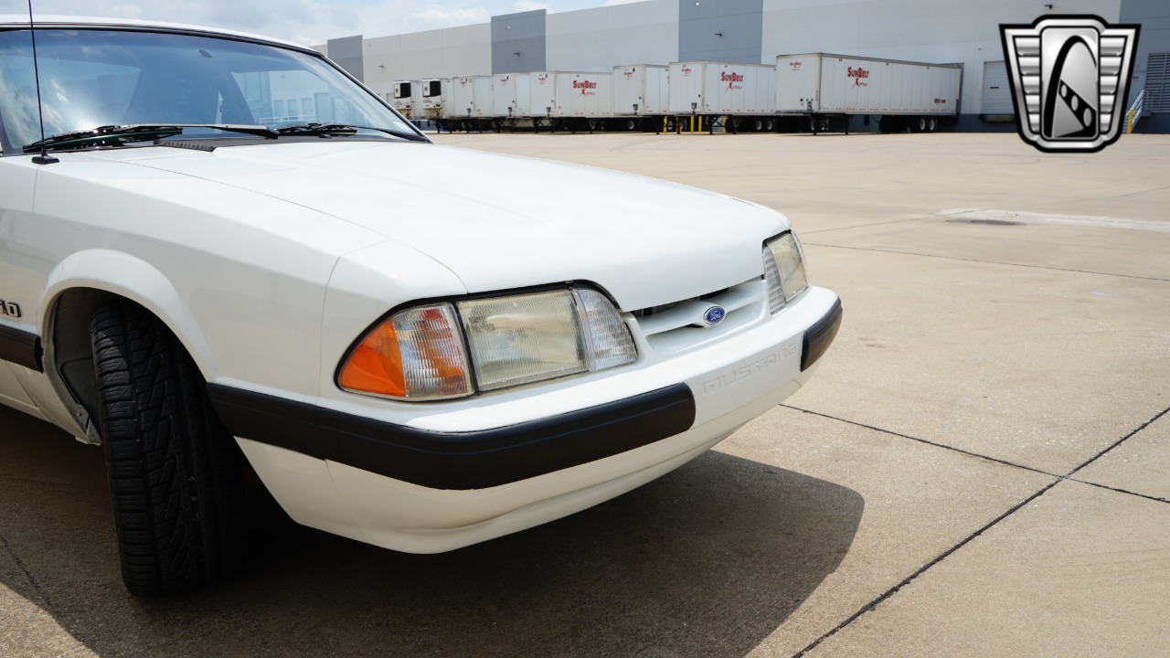 1987 Ford Mustang 48