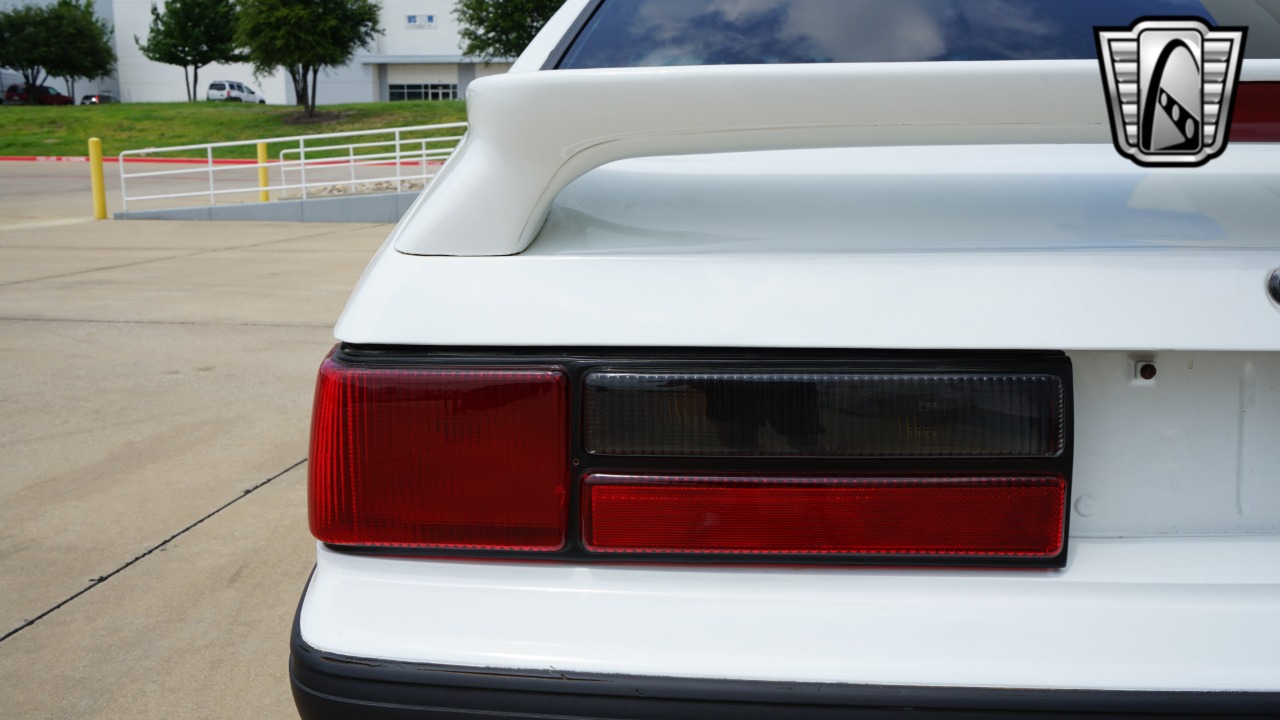 1987 Ford Mustang 80