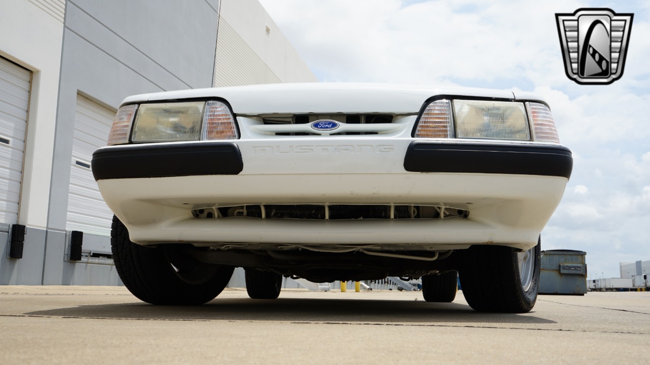 1987 Ford Mustang 41