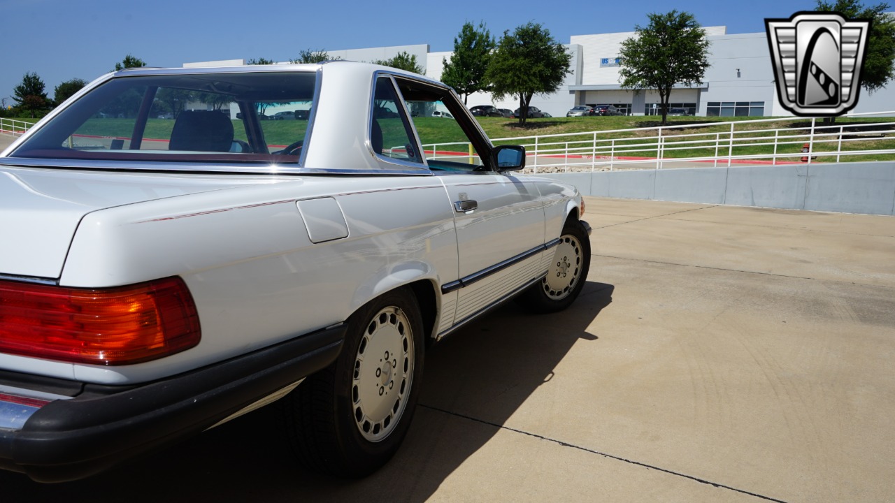 1989 Mercedes-Benz 560SL 50