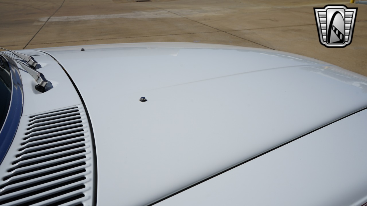 1989 Mercedes-Benz 560SL 72