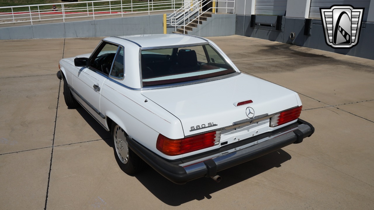 1989 Mercedes-Benz 560SL 3