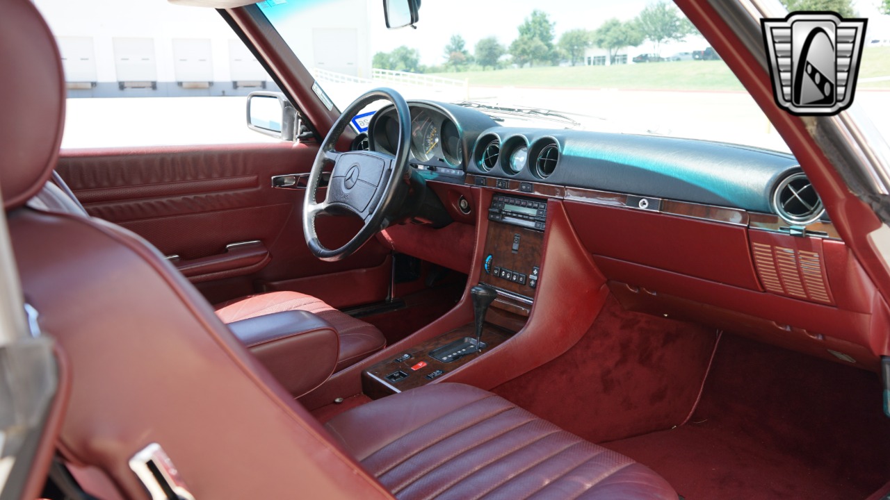 1989 Mercedes-Benz 560SL 93