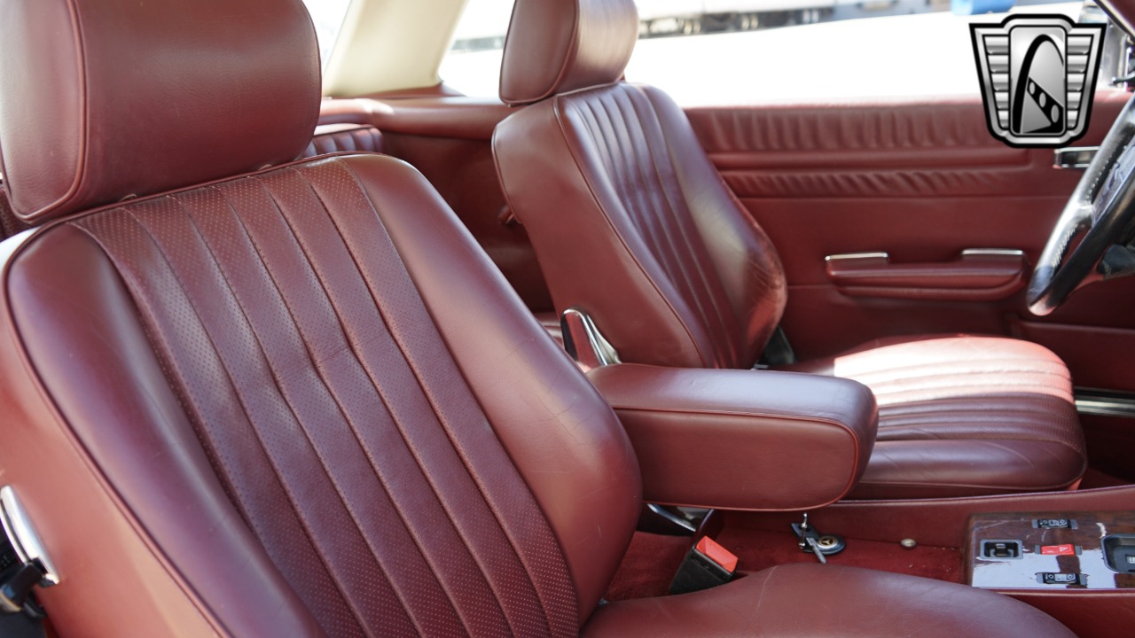 1989 Mercedes-Benz 560SL 94