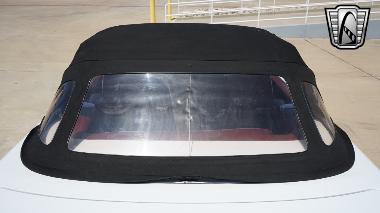 1989 Mercedes-Benz 560SL 25