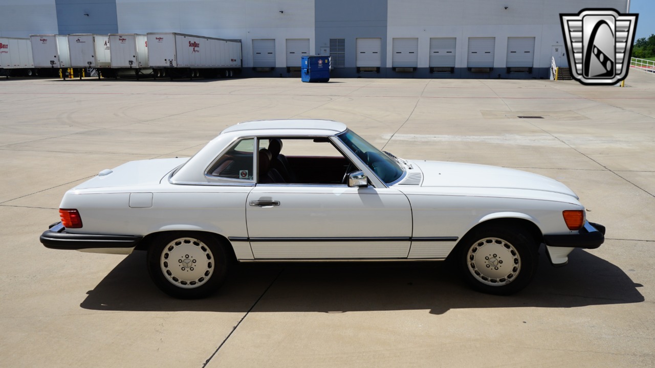 1989 Mercedes-Benz 560SL 5