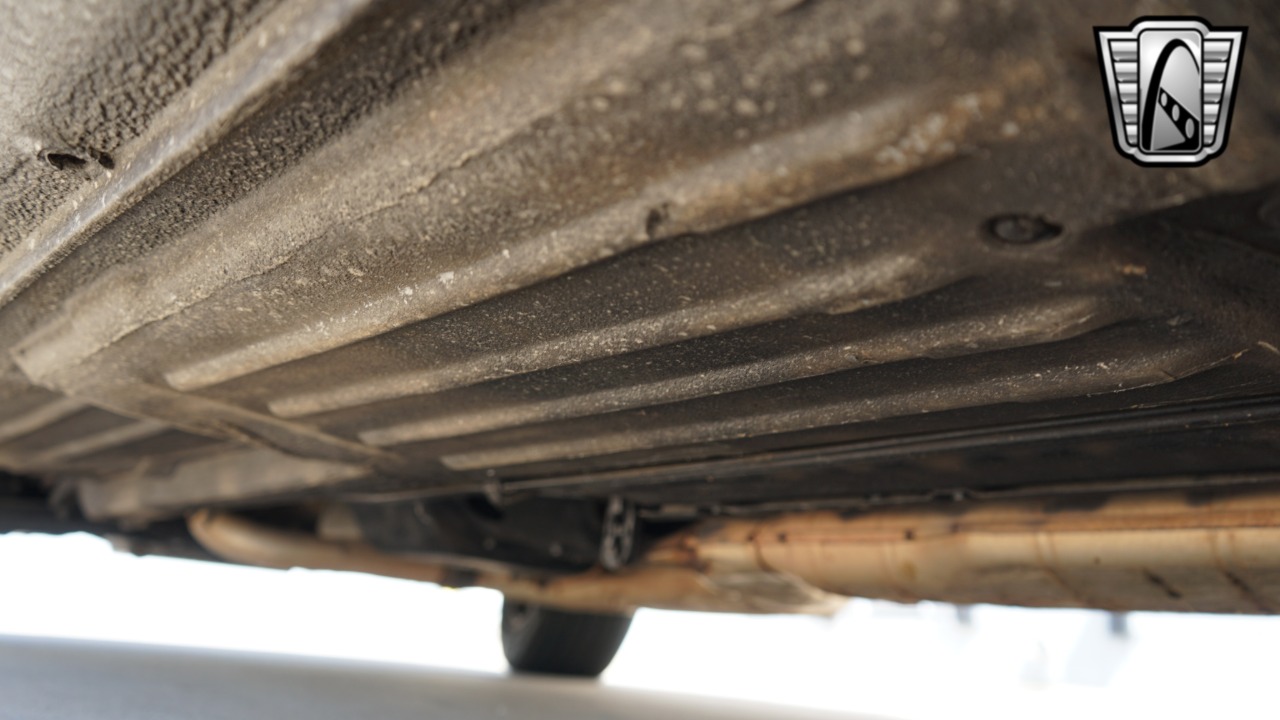 1989 Mercedes-Benz 560SL 98