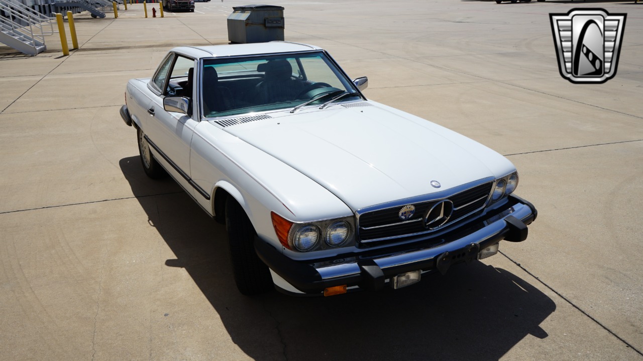 1989 Mercedes-Benz 560SL 40