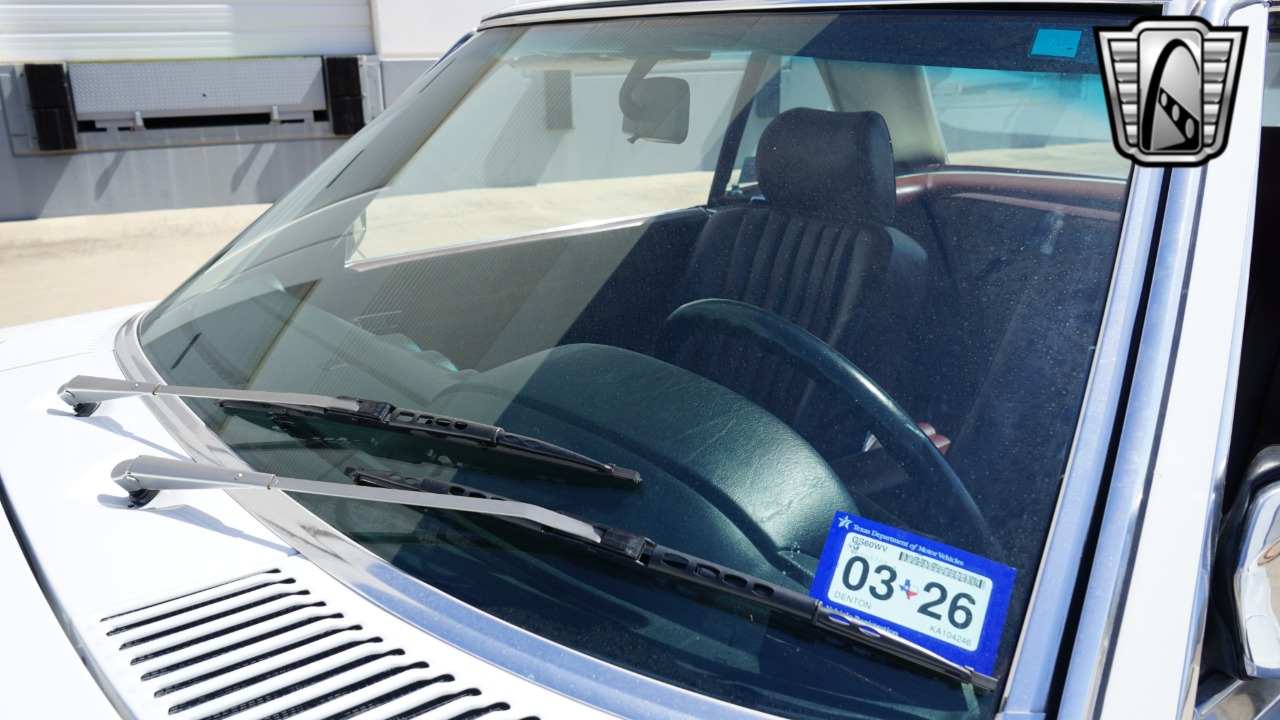 1989 Mercedes-Benz 560SL 61