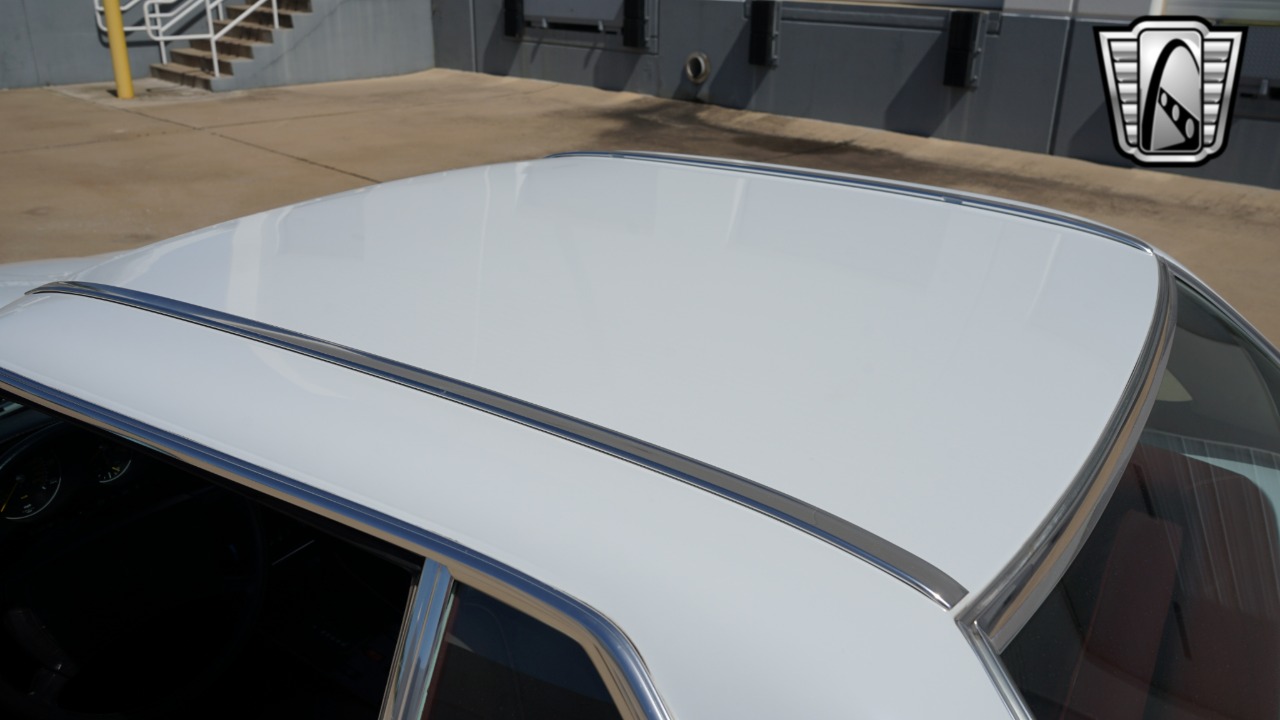 1989 Mercedes-Benz 560SL 62